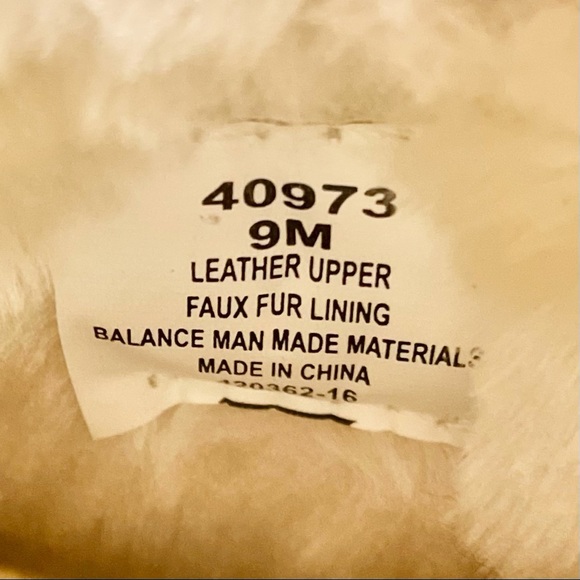 ❌SOLD❌NIB Minnetonka Sunflower Faux Fur Suede Slipper - Picture 9 of 12